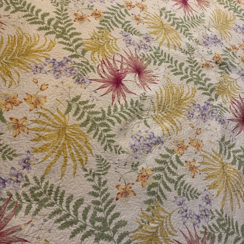 Botanical Floral Fern Quilt Set with 2 Pillow Shams Cotton Blend Cream Multi
